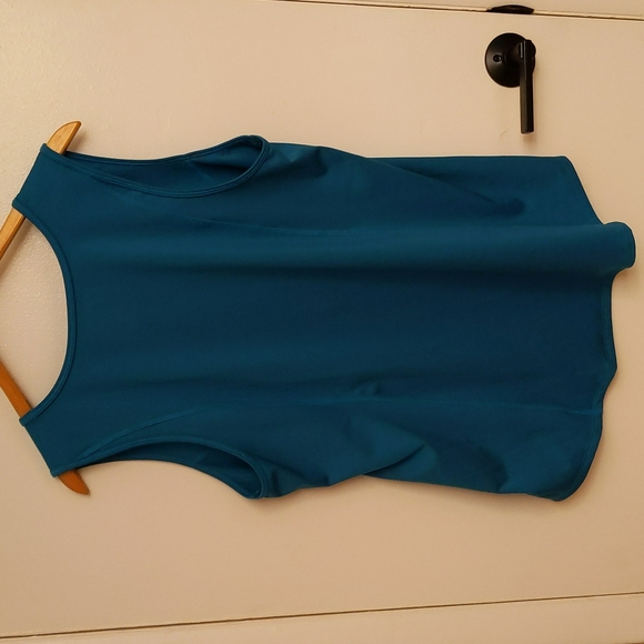 GAME by Universal Standard Active Top Size M - Picture 3 of 3